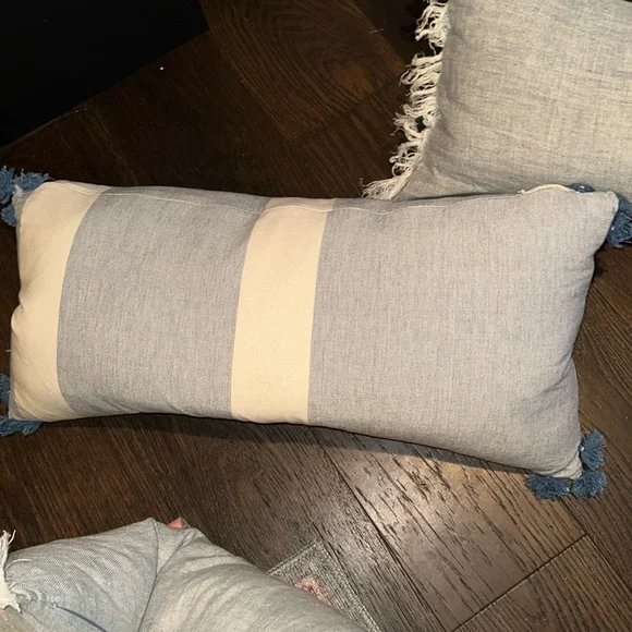 Serena Lily Accents Nwot Serena Lily Pillow Insert Poshmark